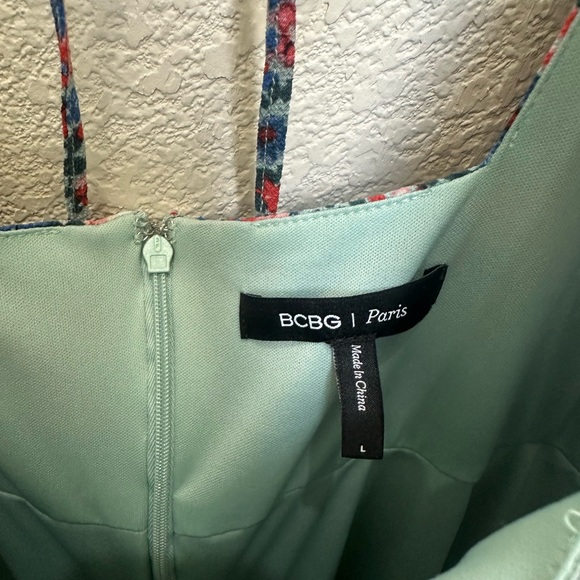 BCBG Paris babydoll Floral Blue and Pink Women's tie back dress - Picture 5 of 8